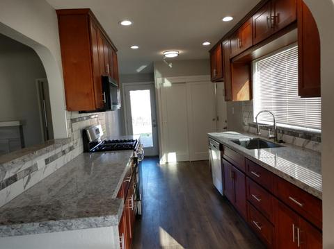 7225 Locust St, Hughson, CA 95326 photo 2