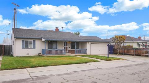 72 S Corinth Ave, Lodi, CA 95242 photo 2