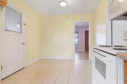 72 S Corinth Ave, Lodi, CA 95242 photo 14