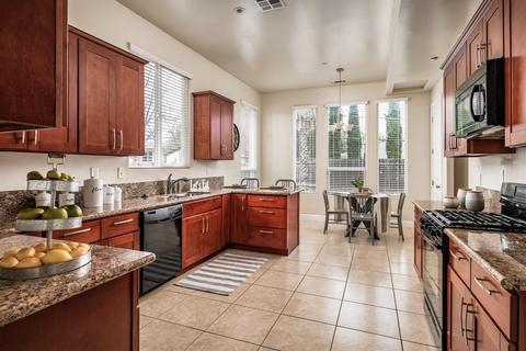 4312 Hussey Dr, Carmichael, CA 95608 photo 13