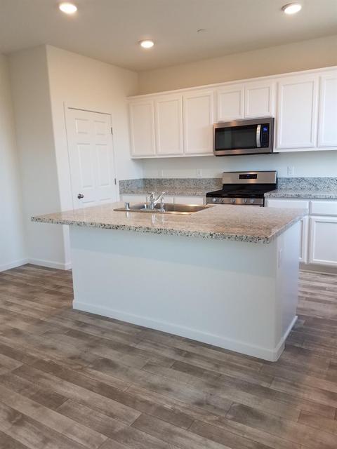 3240 Pirelli Ct, Modesto, CA 95355 photo 5