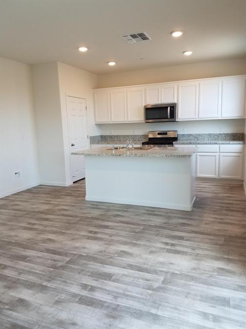 3240 Pirelli Ct, Modesto, CA 95355 photo 6