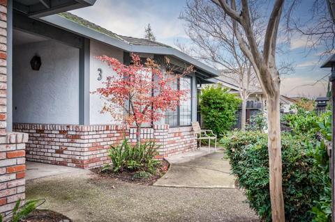 370 Lancaster Dr, Manteca, CA 95336 photo 4