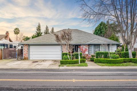 370 Lancaster Dr, Manteca, CA 95336 photo 1
