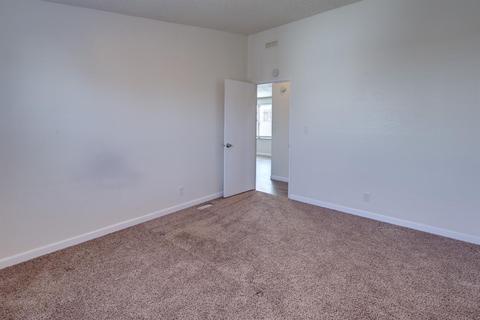 68 Maple Dr, Sacramento, CA 95823 photo 20