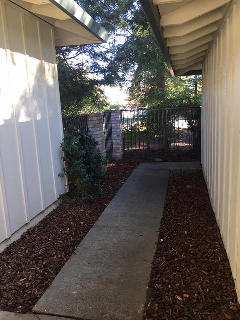 2931 Layton Dr, Davis, CA 95618 photo 4