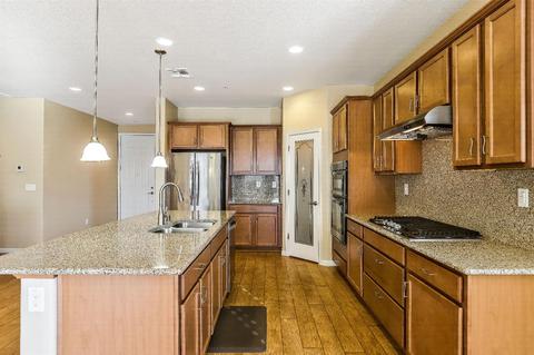 1372 Arbor Brook Dr, Manteca, CA 95336 photo 12