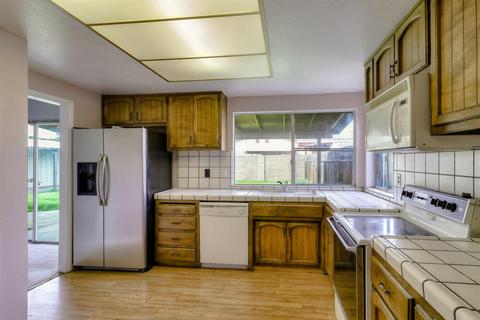 1535 Running Ln, Ceres, CA 95307 photo 11