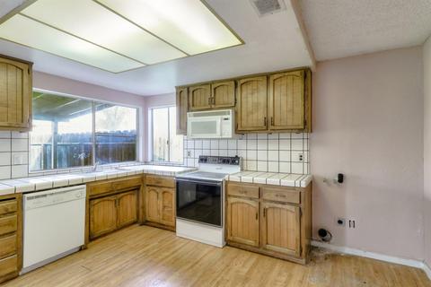 1535 Running Ln, Ceres, CA 95307 photo 10