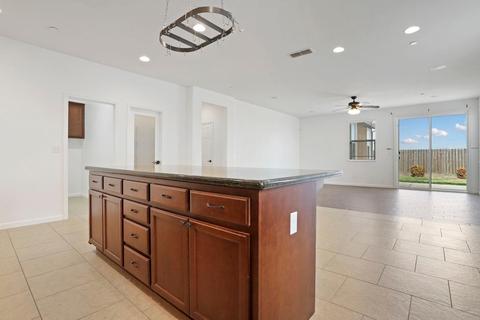 877 Sentinel Dr, Tracy, CA 95304 photo 14