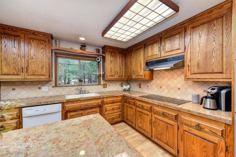 13615 Khalid Ct, Grass Valley, CA 95949 photo 9