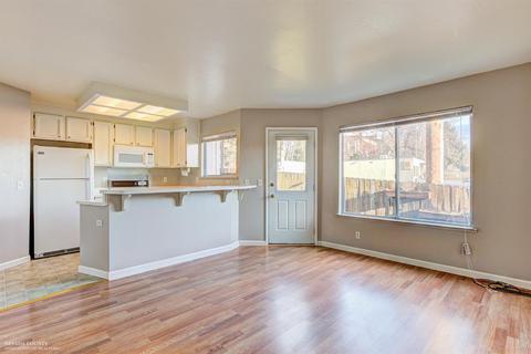 239 Mill St #7, Grass Valley, CA 95945 photo 2