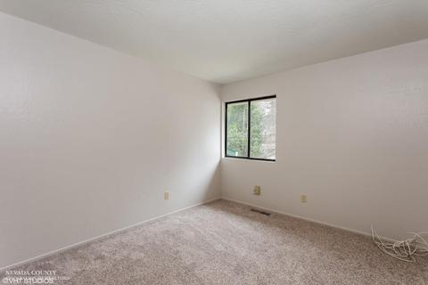 741 Doris Dr, Grass Valley, CA 95945 photo 12