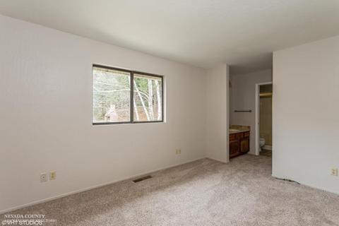 741 Doris Dr, Grass Valley, CA 95945 photo 10