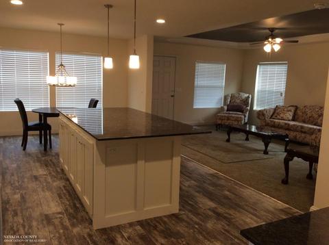 926 Donald Ave, Grass Valley, CA 95945 photo 5