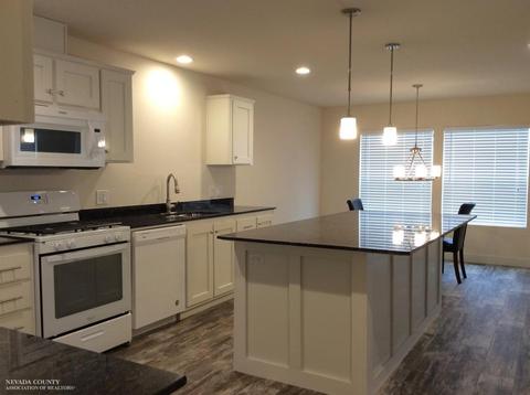926 Donald Ave, Grass Valley, CA 95945 photo 10