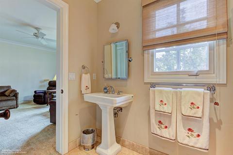 Undisclosed, Grass Valley, CA 95949 photo 15