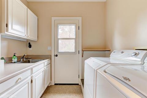 Undisclosed, Grass Valley, CA 95949 photo 25