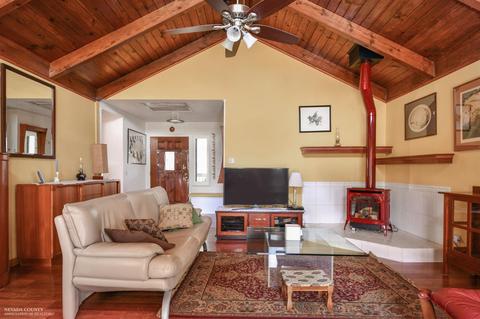 18095 Norlene Way, Grass Valley, CA 95949 photo 4