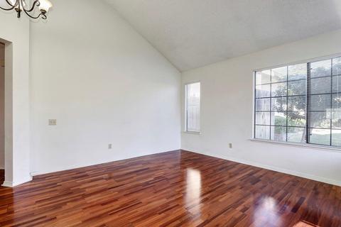 104 Gable St, Folsom, CA 95630 photo 6