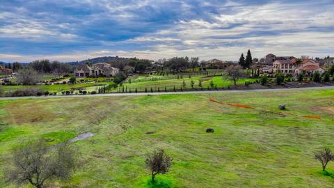 3215 Rustic Woods Ct, Loomis, CA 95650 photo 2