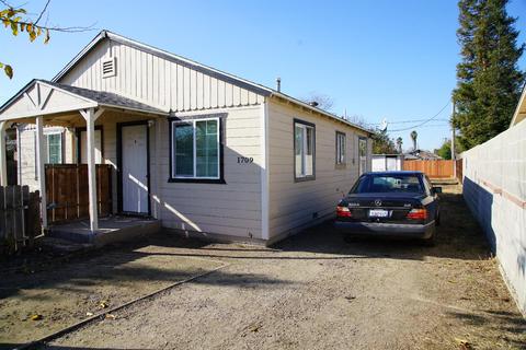 1709 Atlantic Dr, Modesto, CA 95358 photo 3