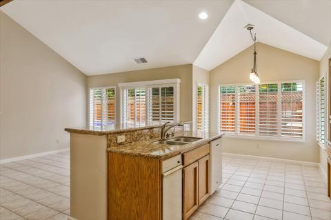 1265 Eagle St, Tracy, CA 95376 photo 13