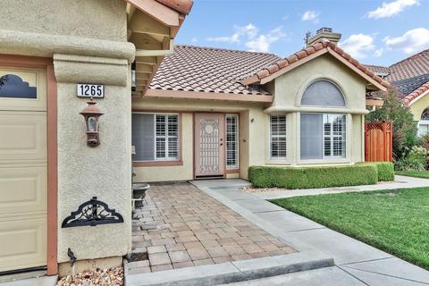 1265 Eagle St, Tracy, CA 95376 photo 3
