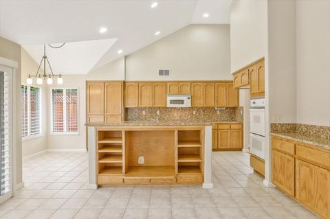 1265 Eagle St, Tracy, CA 95376 photo 17