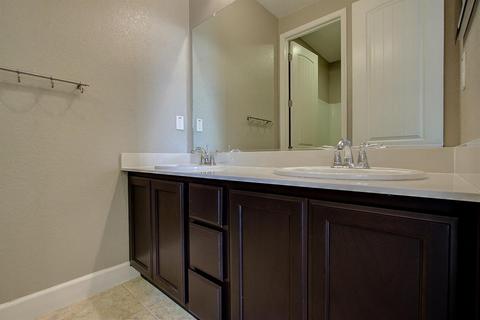 992 Willow Bridge Dr, Folsom, CA 95630 photo 29