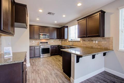 992 Willow Bridge Dr, Folsom, CA 95630 photo 9
