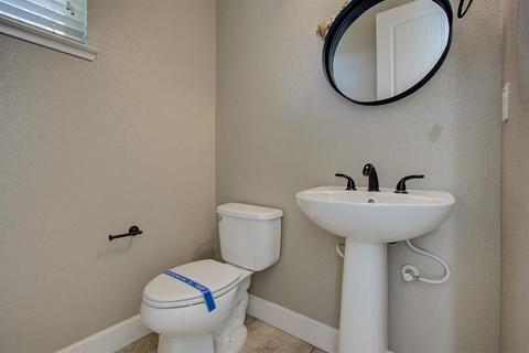 992 Willow Bridge Dr, Folsom, CA 95630 photo 24