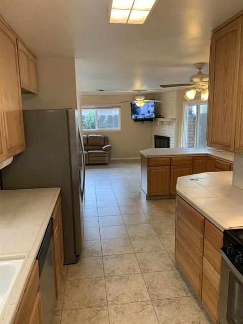 1421 Jackellen, Modesto, CA 95356 photo 4