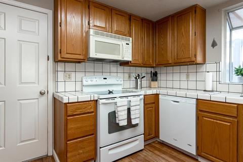 2324 Quail Meadow Dr, Modesto, CA 95355 photo 9