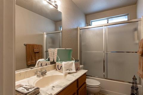 2324 Quail Meadow Dr, Modesto, CA 95355 photo 15