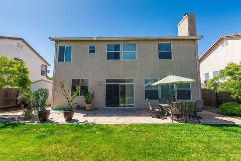 1747 Matterhorn St, Manteca, CA 95337 photo 4