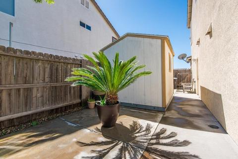 1747 Matterhorn St, Manteca, CA 95337 photo 6
