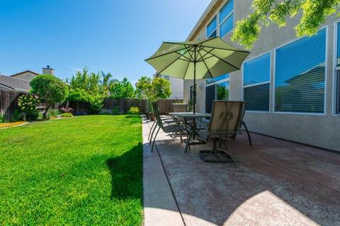 1747 Matterhorn St, Manteca, CA 95337 photo 7