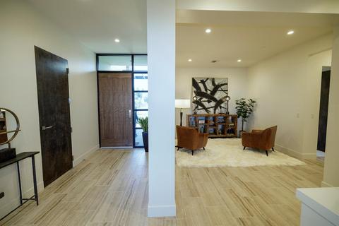 6980 Kendall Ct, Modesto, CA 95356 photo 8