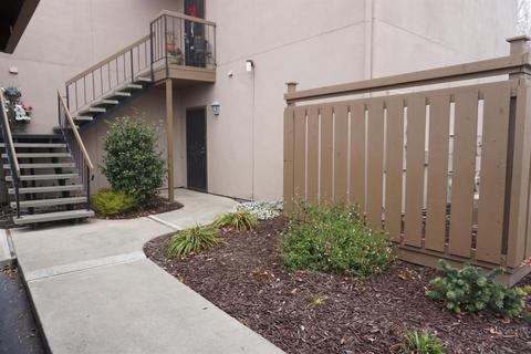 2900 Andre Ln #139, Turlock, CA 95382 photo 2