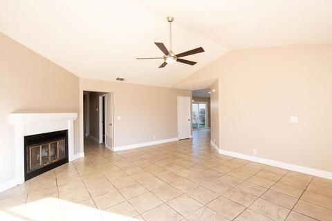 2037 Hulst Ct, Modesto, CA 95356 photo 6