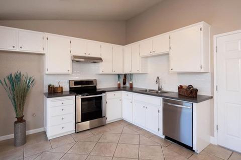 2037 Hulst Ct, Modesto, CA 95356 photo 7