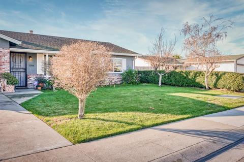 1384 Mitchell Ln, Manteca, CA 95336 photo 5