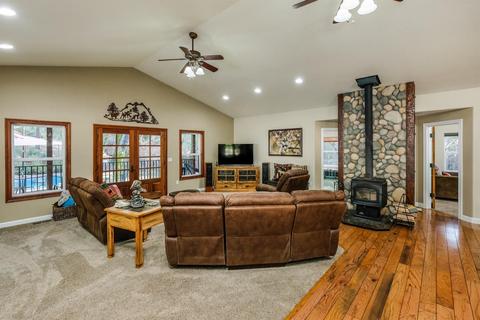 784 Big Oak Rd, Placerville, CA 95667 photo 2