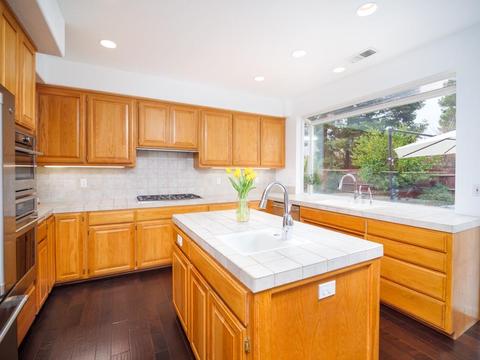 2703 Emerald Bay Dr, Davis, CA 95618 photo 8