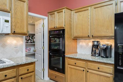5878 Devon Dr, Rocklin, CA 95765 photo 18