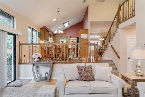 5878 Devon Dr, Rocklin, CA 95765 photo 5