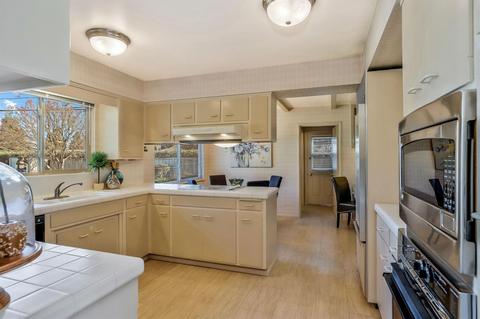 2901 Parkview Dr, Modesto, CA 95355 photo 19