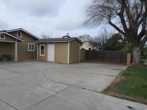 731 Empire Ave, Modesto, CA 95354 photo 2
