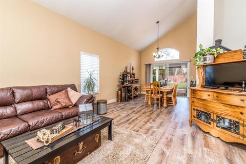 741 Petrig St, Tracy, CA 95376 photo 6